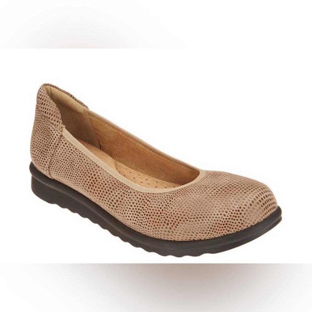 Vaneli Printed Leather Wedge Pumps Donia Taupe Tan Slip On Loafers Size 7.5 - Picture 2 of 10